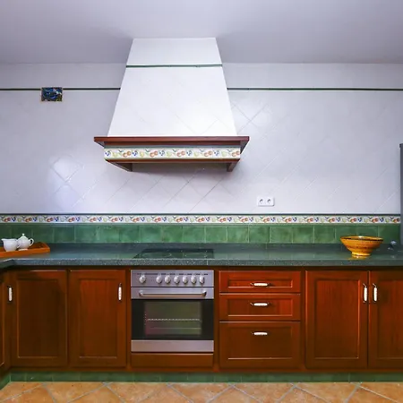 Aliga Villa *